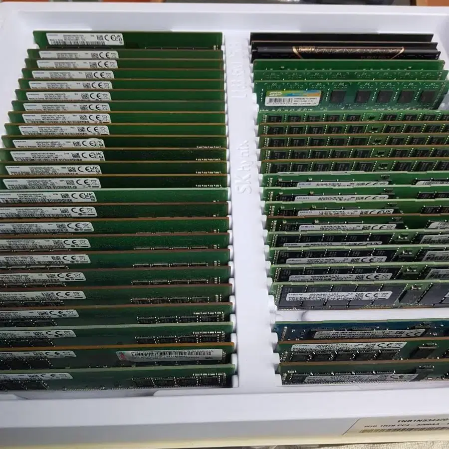 ECC 서버용  DDR4  16GB