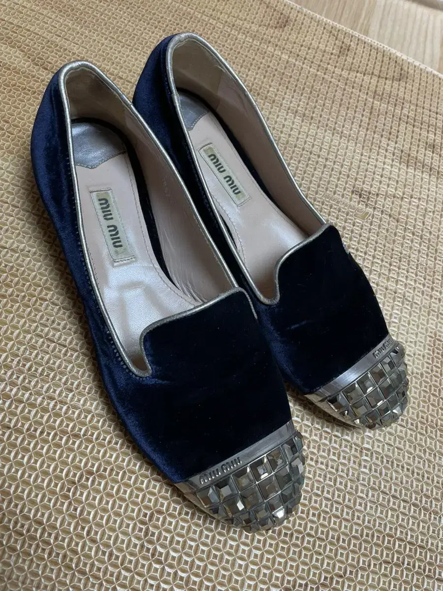 Miu Miu Flat slip-on loafers