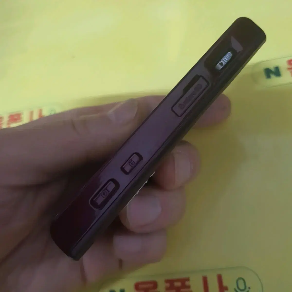 엘지 인사이트폰(lg-ku2000) kt-1353 3g폰 공기계폰