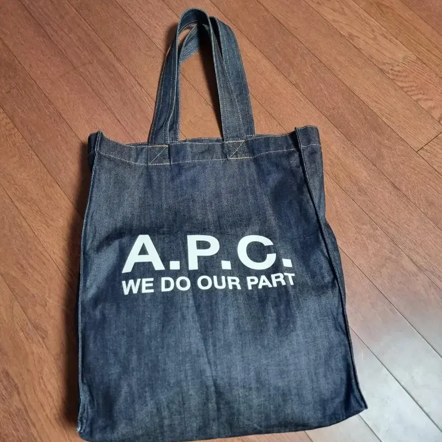 APC 토트백 아페쎄 데님 가방