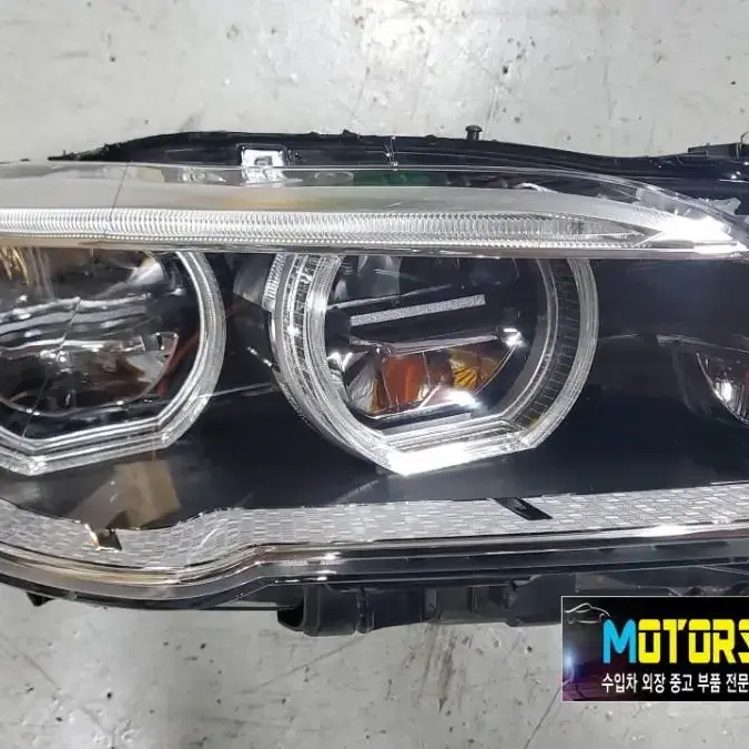 BMW 5시리즈 F10 LCI LED 중고 조수석 헤드라이트