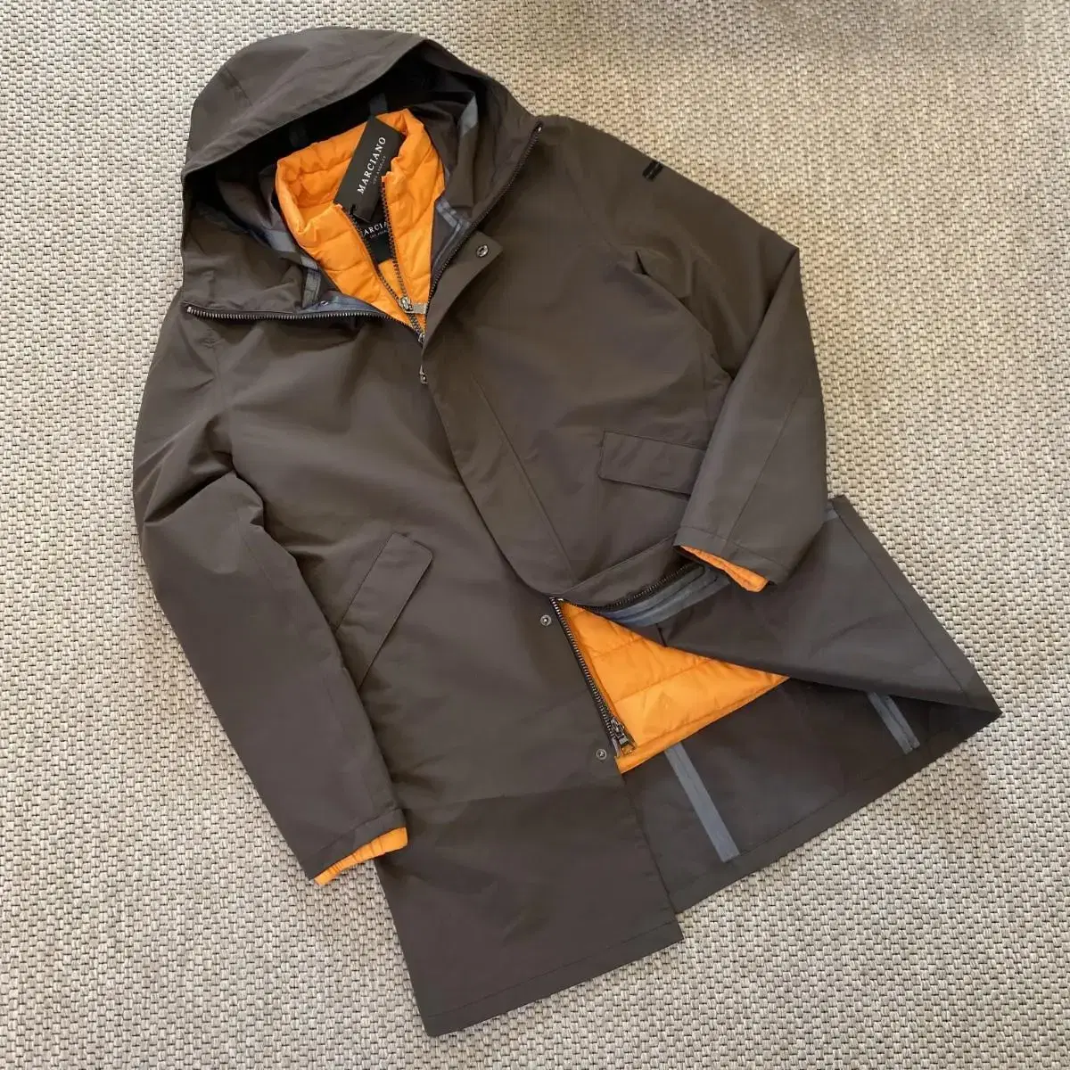 MARCIANO Los Angeles Marciano's finest technical waterproof coat