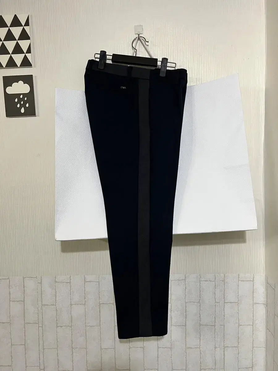 Quick sale! Emporio Armani Sideline Slacks 46 Navy/Charcoal