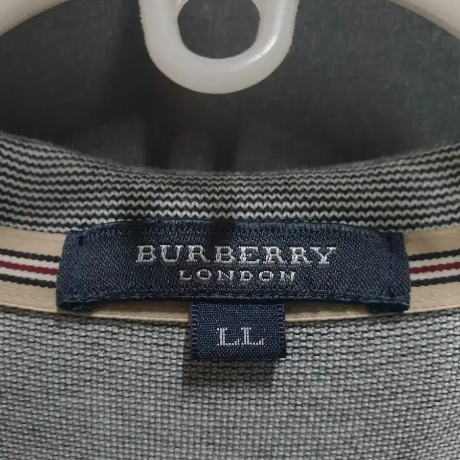 Burberry 버버리 런던 자수로고 셔츠