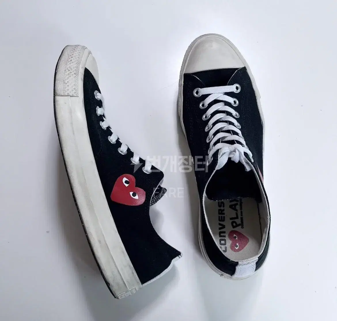 Comme des Garçons Song Converse 275M sells