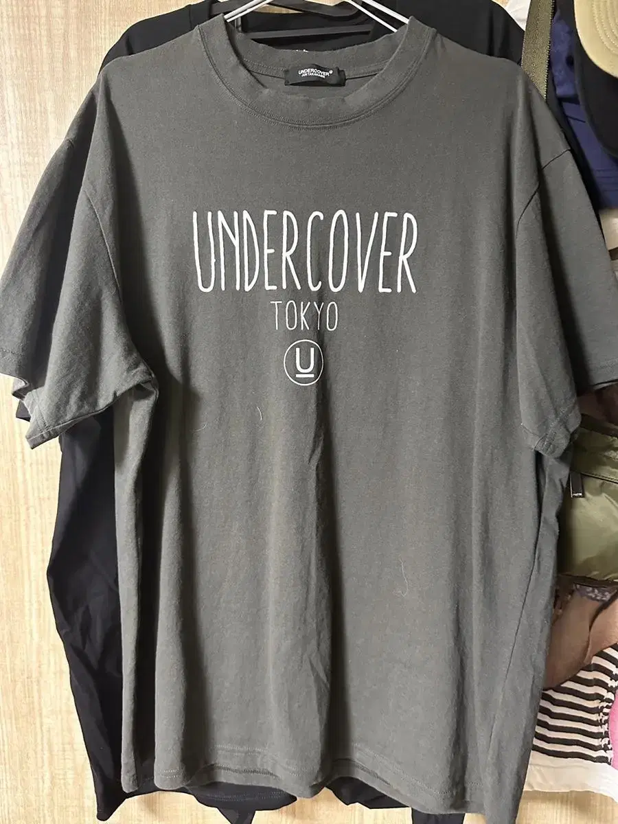 Undercover vahn sleeveless tee size 02