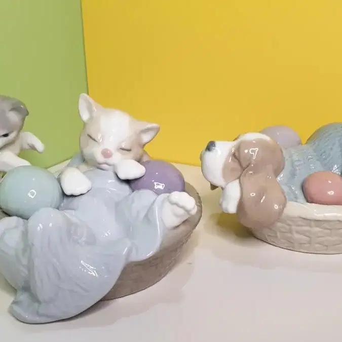 Nao LLADRO 1407  "Comfy Kitten "  나오 야드