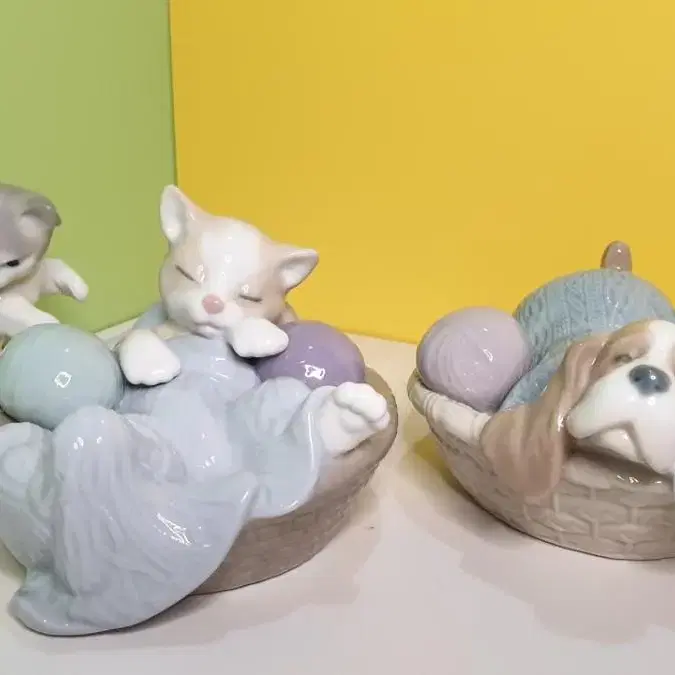 Nao LLADRO 1407  "Comfy Kitten "  나오 야드