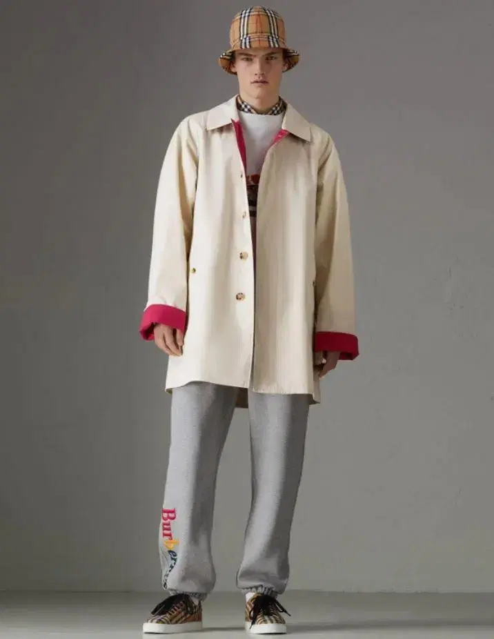 Burberry Prosum Reissue Gabardine Trench Ivory Carcoat