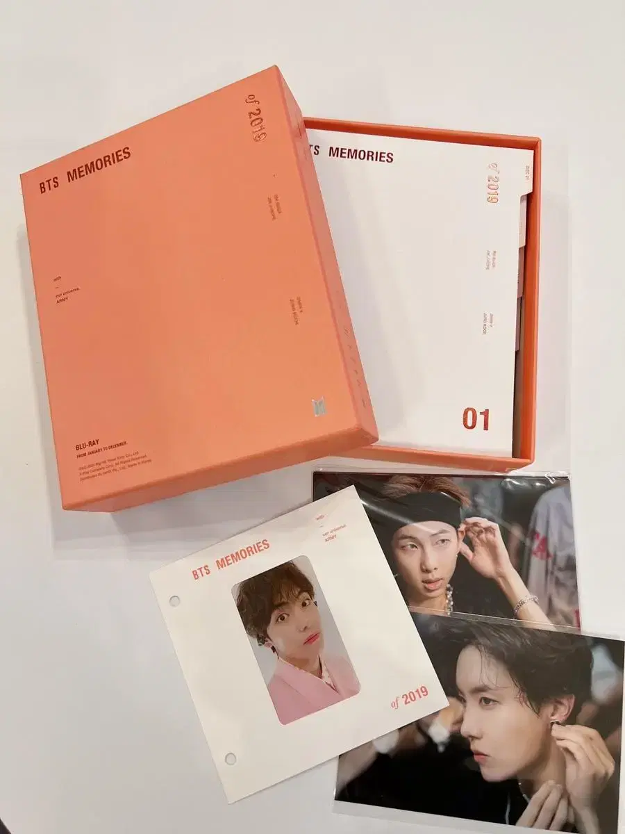 방탄소년단 BTS 2019 메모리즈 블루레이 (+태형 포카 풀셋)