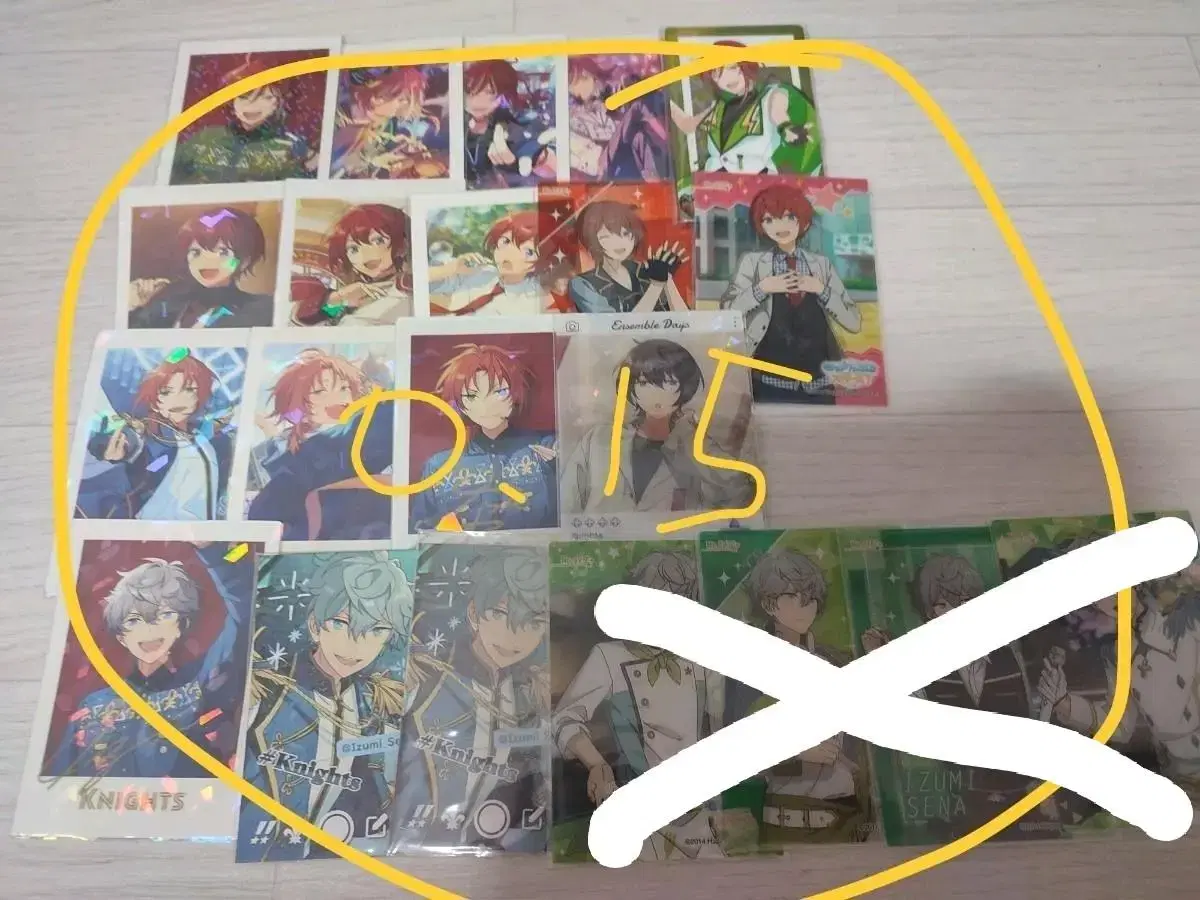 Sells Anstar Chiryu goods, catbadges, sena, and Tsukasa rotating acrylics