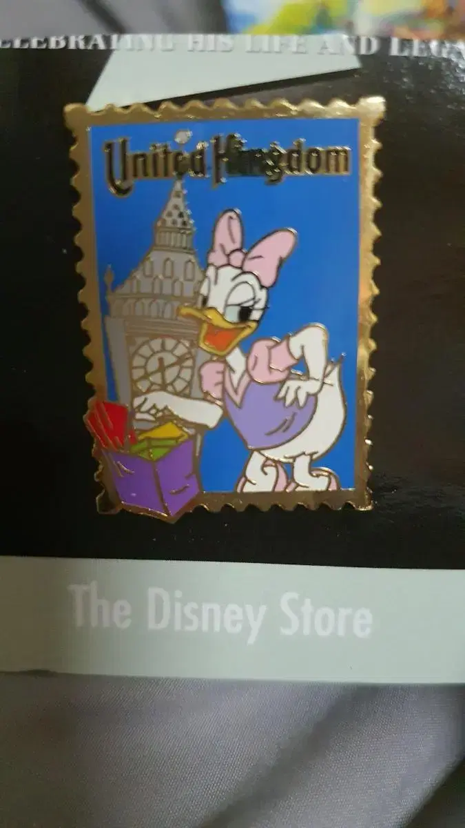 Disney Pin Badge Dey UK