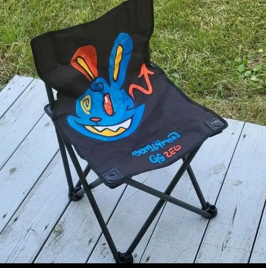 Samvai Pen Camping Chair Black bloo New Product