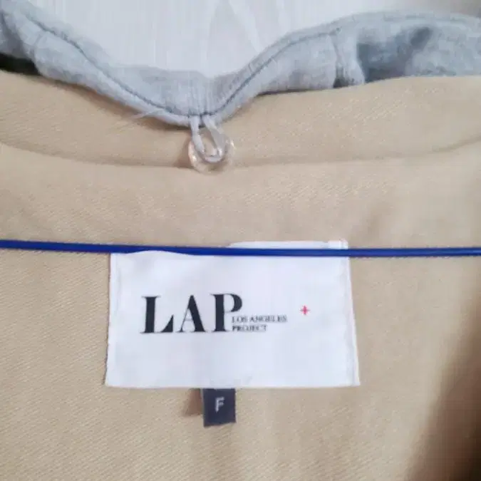 LAP 트렌치코트