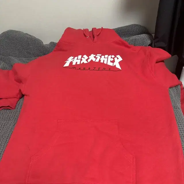 Thrasher Godzilla Hood 쓰레셔 고질라 후드티