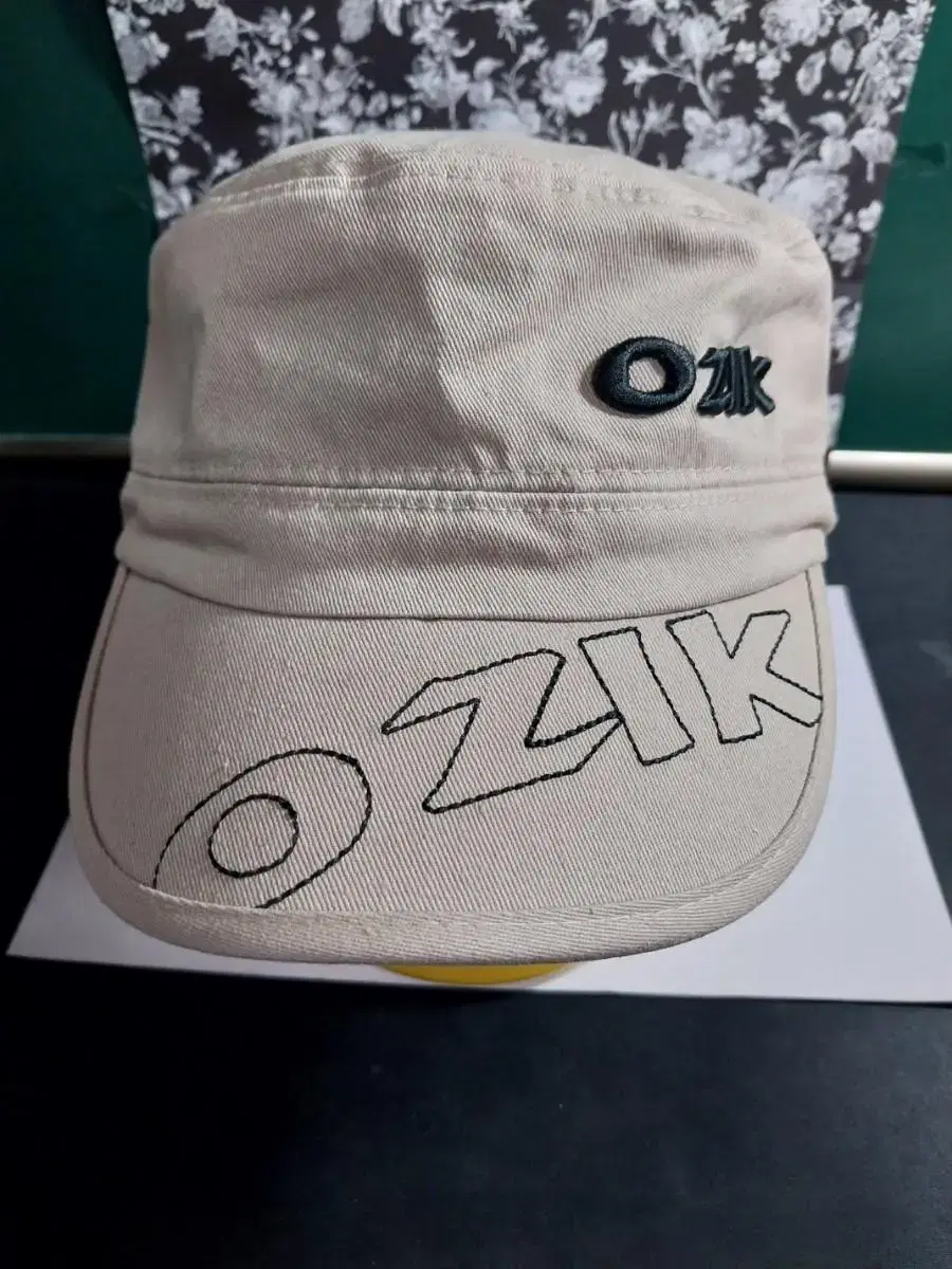 MFS 오지크(OZIK) 골프모자  베이지