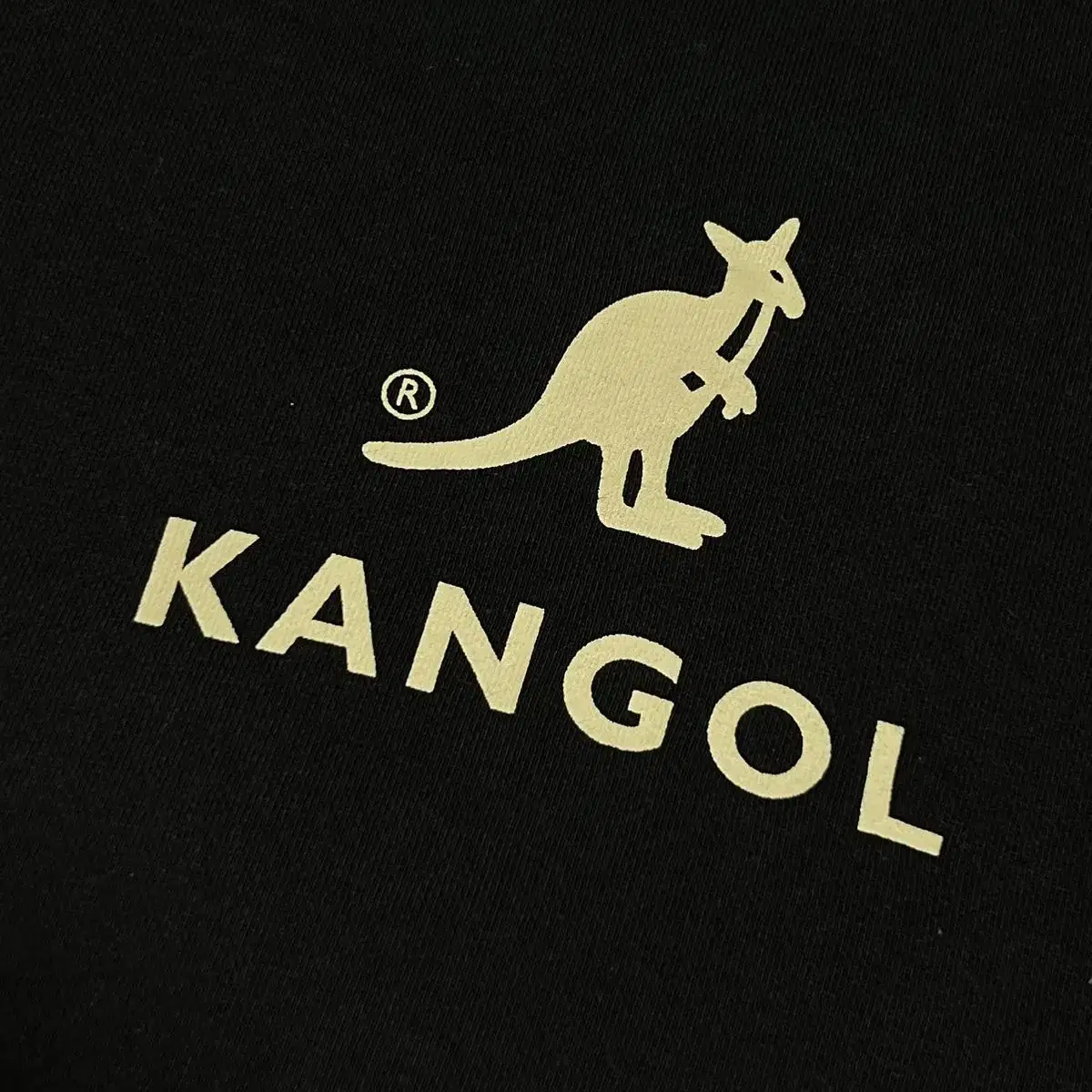 [ L ] Kangol 캉골 블랙 라운드 맨투맨