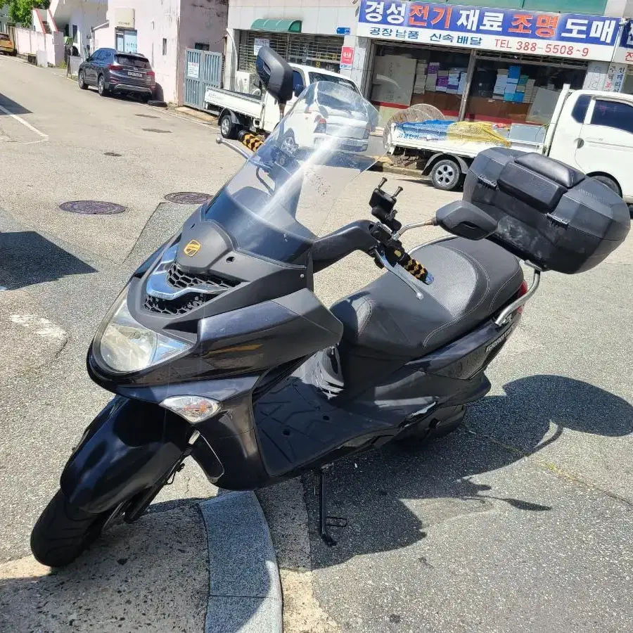 그란투스125cc 오토바이 빅스쿠터 판매