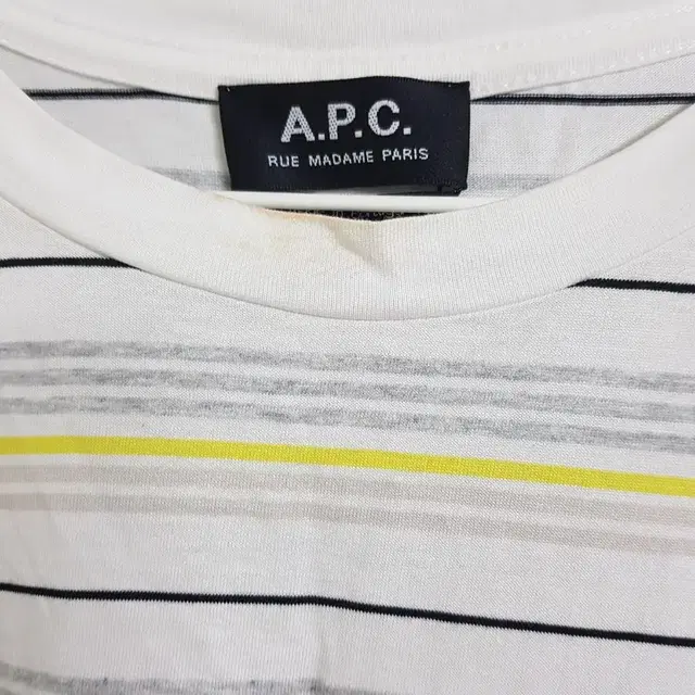 APC 아페쎄 반팔티 L