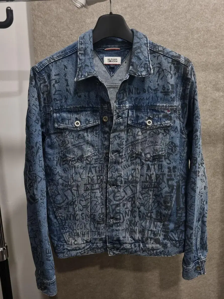 Men's L G Tommy Hilfiger Denim Jeans Jacket