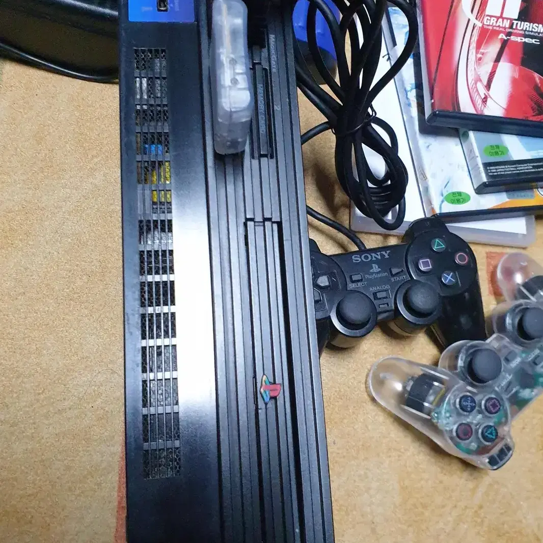 PS2 게임기 & 전용레이싱 휠 파나텍