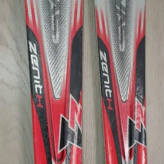 ROSSIGNOL ZENITH 스키