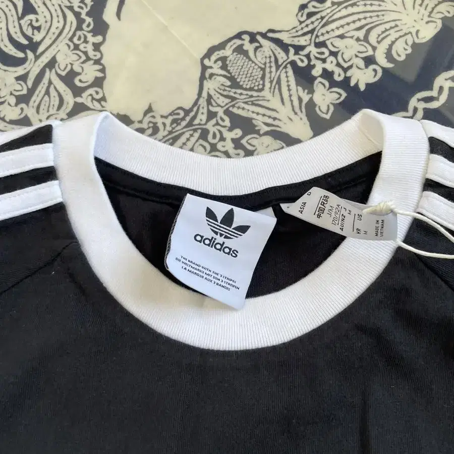 S M L XL adidas 아디다스 남자 여자 반팔 티셔츠