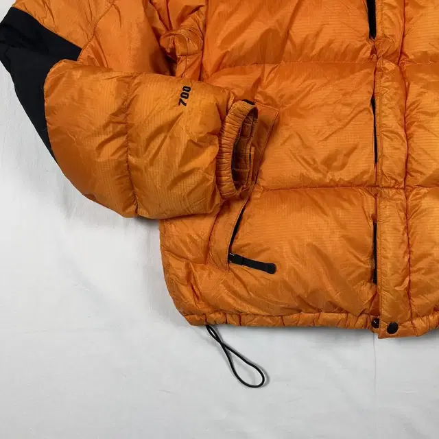 노스페이스 tnf north face 드라이로프트 구스다운 패딩자켓