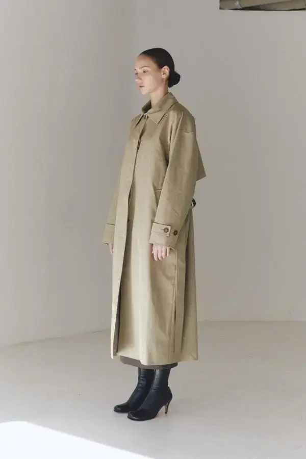 Wearless trench coat