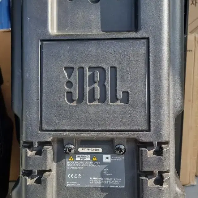 JBL EON 15 G2 액티브 파워드 스피커 1조 팝니다