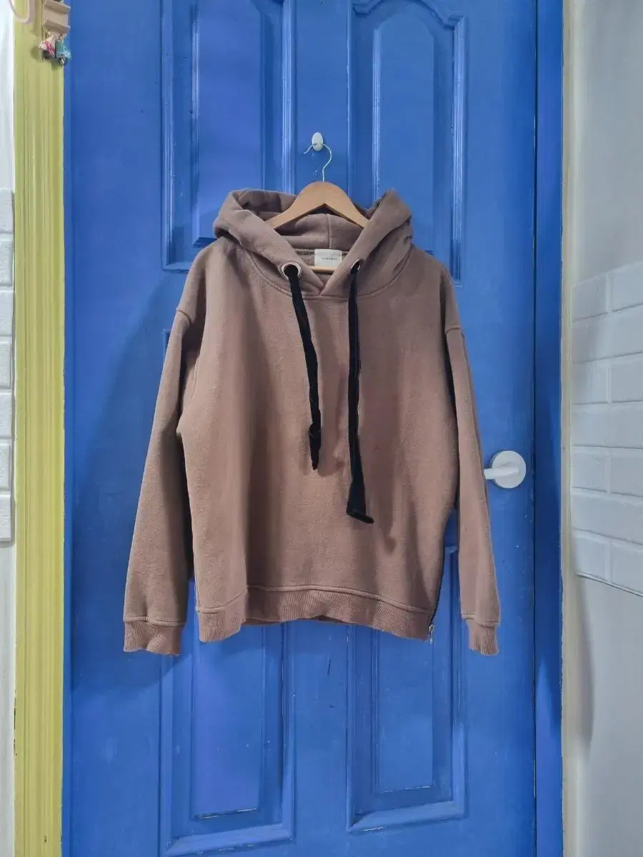 TOUGH COOKIE Jin beige hoodie size 66