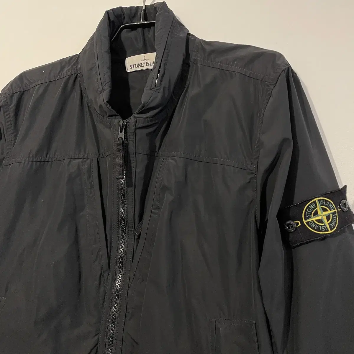 95-100 STONE ISLAND 스톤 18SS 마이크로랩스 자켓 블랙