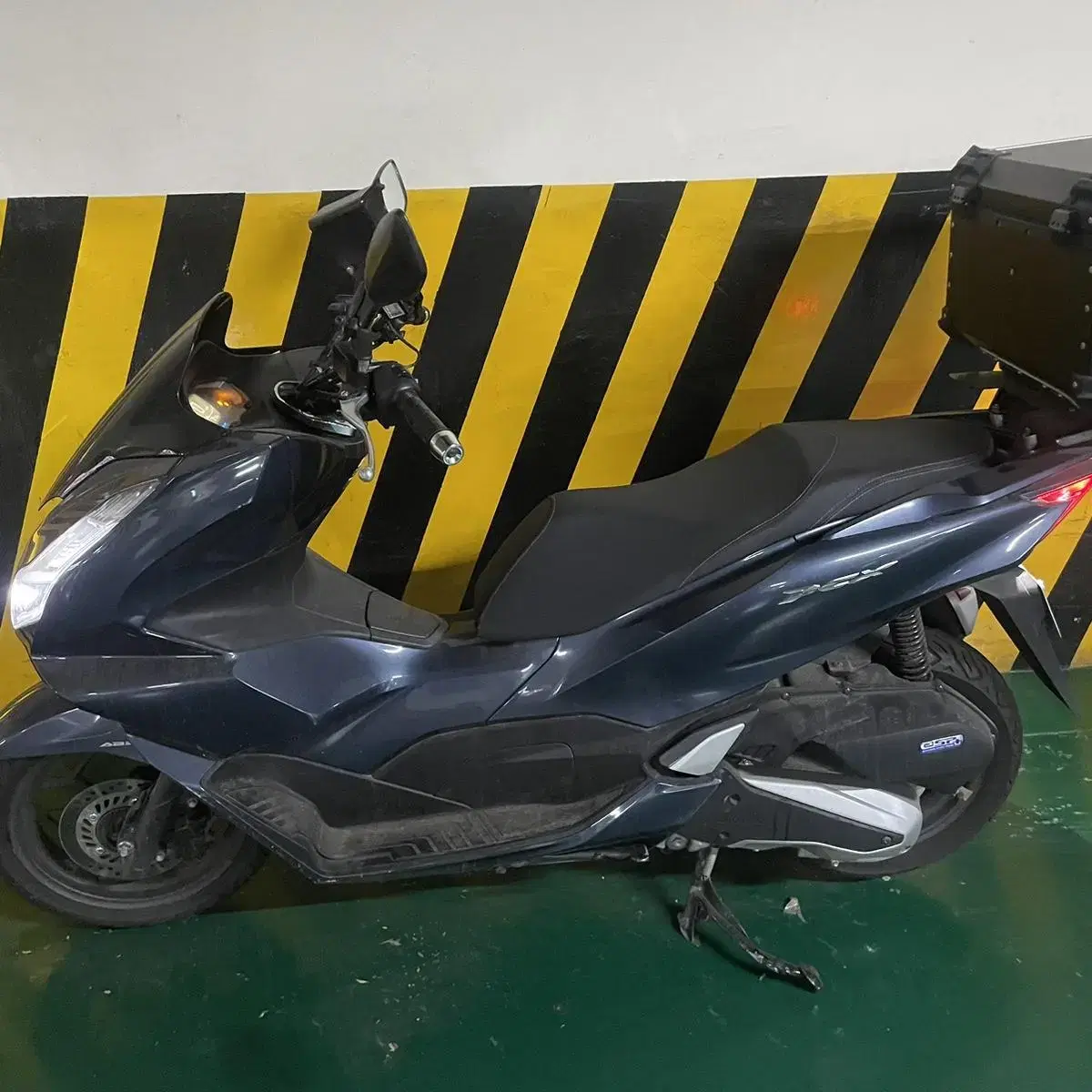 Pcx125 21년식