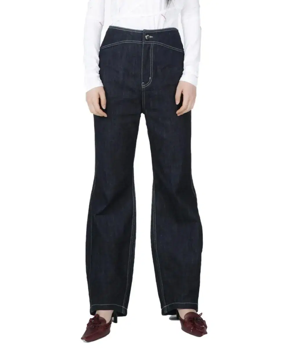 온스카 Onska curved denim pants