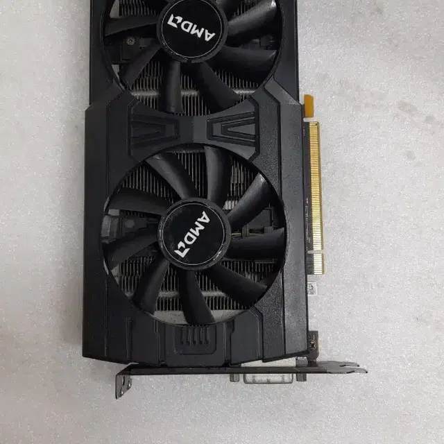 라데온 RX470 4GB 그래픽카드