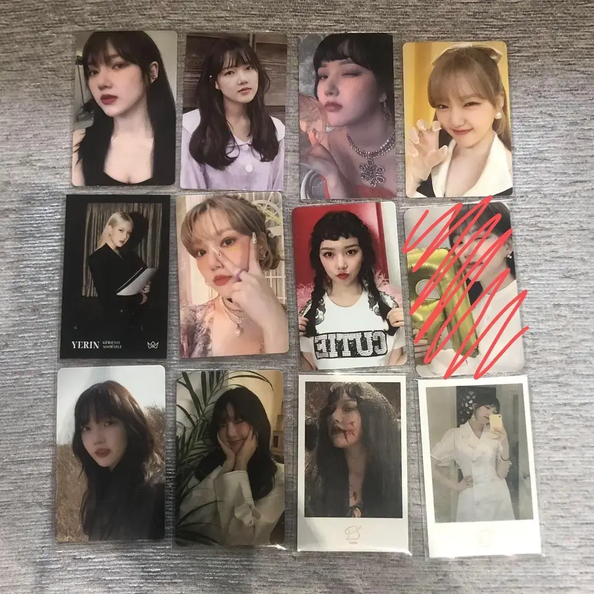 Price down)gfriend yerin photocard alpo unreleased photocard hee gwipuka