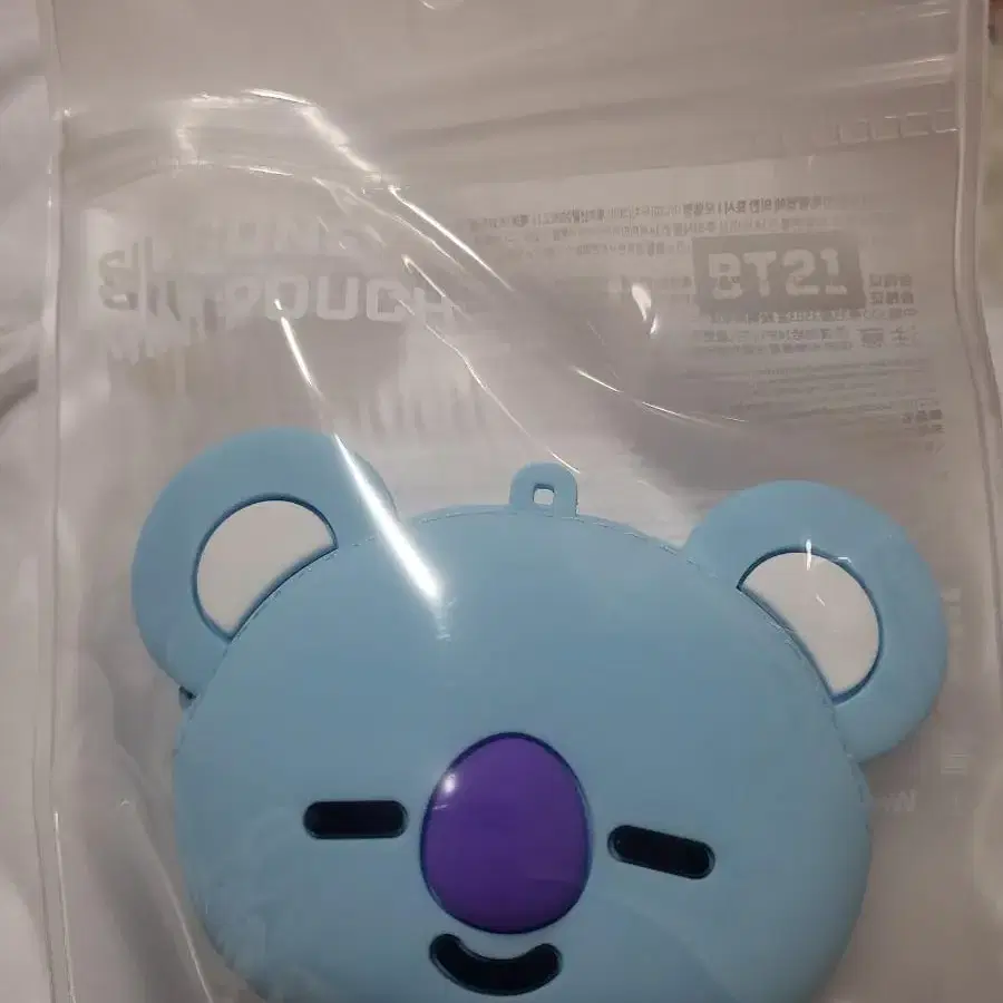 새상품)라인프렌즈 BT21 KOYA 실리콘 미니 파우치를 팝니다.