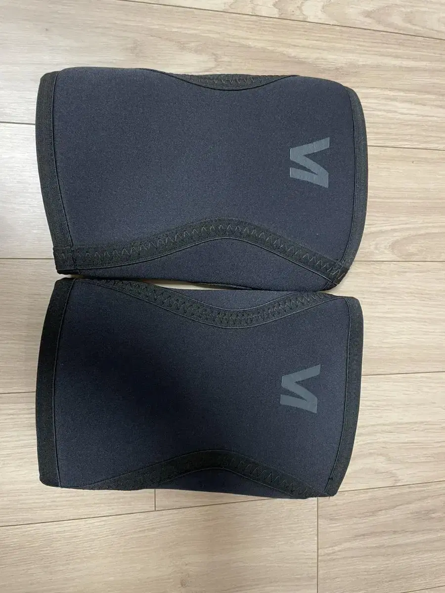 Lunix Knee Shield Knee Brace for sale