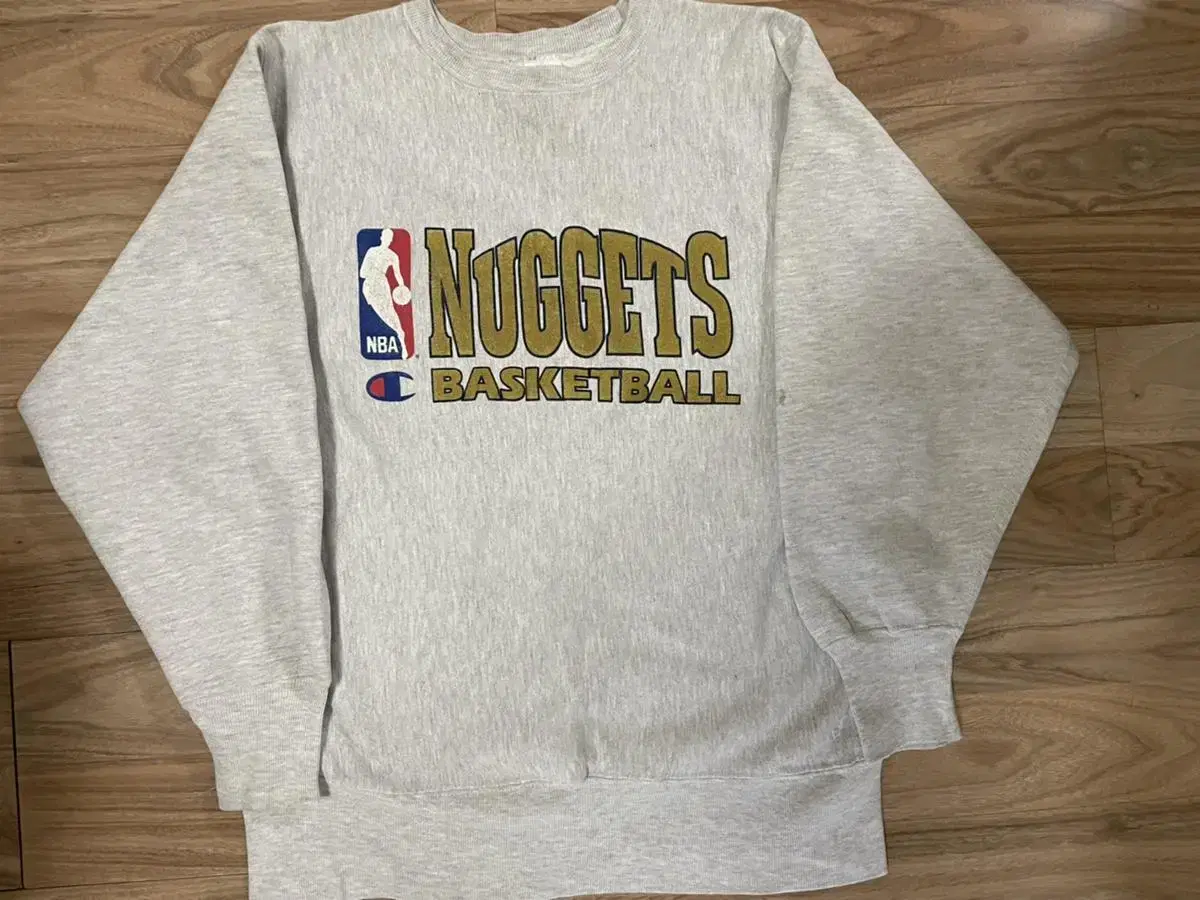 (This Price Today Only)Champion Reverse Weave NBA Vintage Sweatshirt Man to Man L(