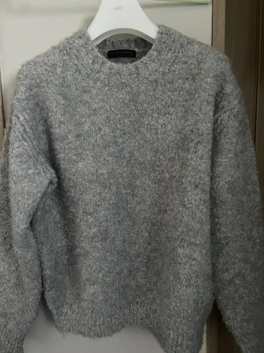 The Knit Company 22FW Boucle Crewneck Knit Bloo