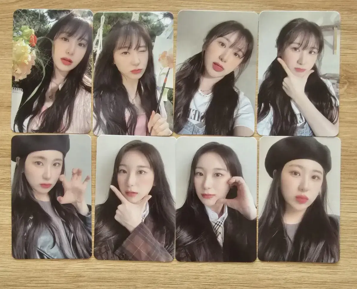 iz*one chaeyeon chaeyeon 2023 Season's Greetings Photocard