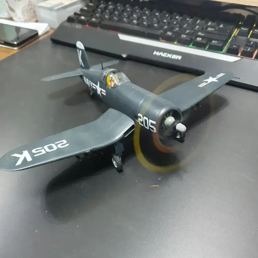 1/48 F4U-4 한국전쟁 참전기 프라모델 완성작