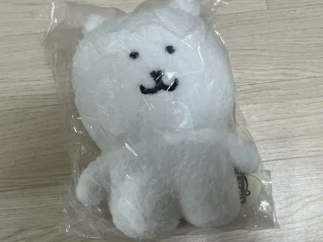 농담곰 스쿳토 자립인형 미개봉 판매합니다