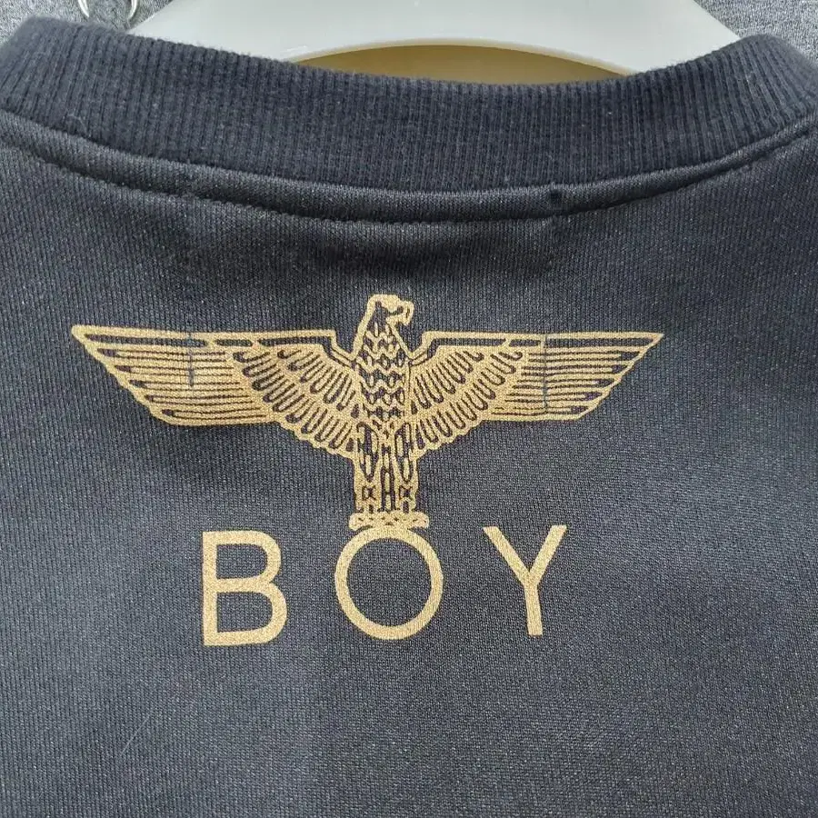 BOY LONDON 보이런던 금박 황금독수리 맨투맨