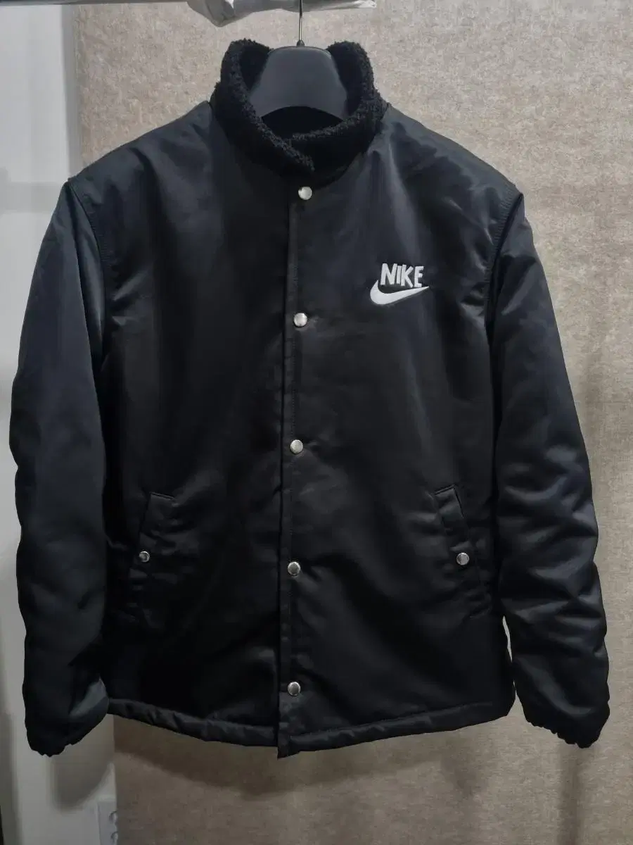 Men's 100 Nike Reversible Jacket Poggy Jumper