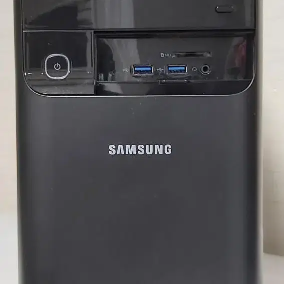 삼성 DM500TCA-A78A( i7-10700) 게이밍 컴퓨터