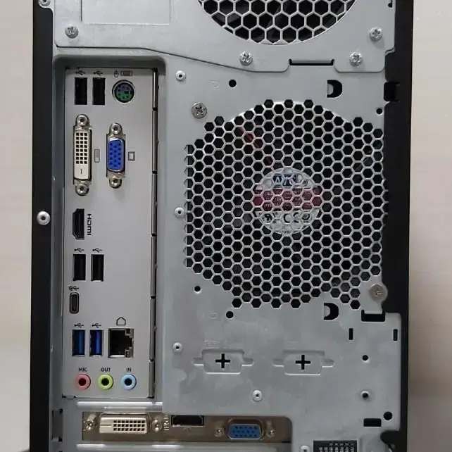 삼성 DM500TCA-A78A( i7-10700) 게이밍 컴퓨터