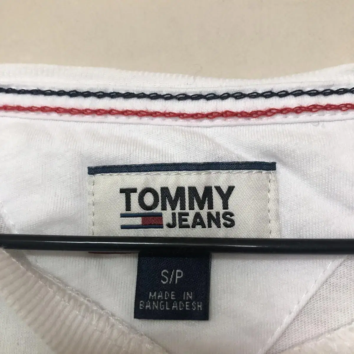 Vintage Tommy jeans white long sleeved