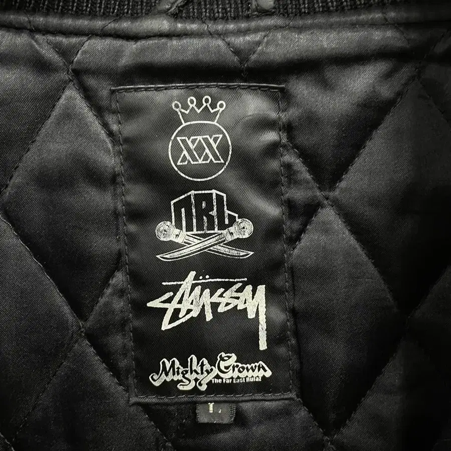 스투시 STUSSY X NRL X MIGHTY CROWN 바시티자켓