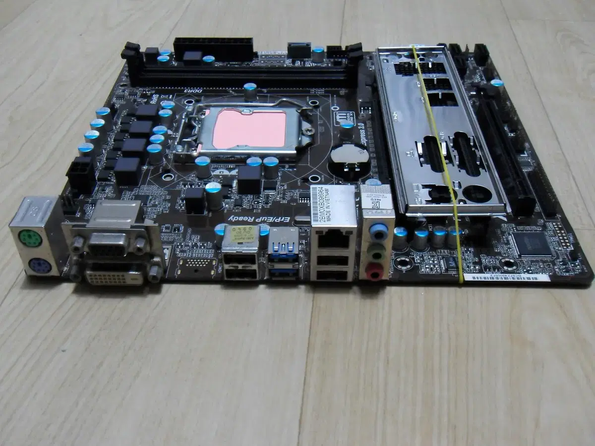 인텔11550소켓 ASROCK B75M-GL R2.0 메인보드 팝니다